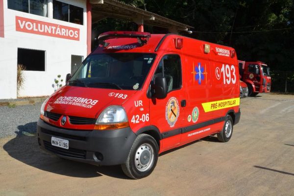 SCHROEDER: Corporação passa a contar com mais uma ambulância. 0