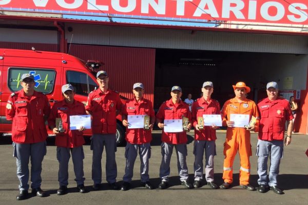 Bombeiros Voluntários de Caçador comemoram 49 anos 0